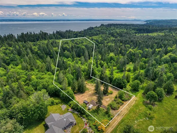 8924 NE Broughton Court #37-40, Hansville, WA 98340