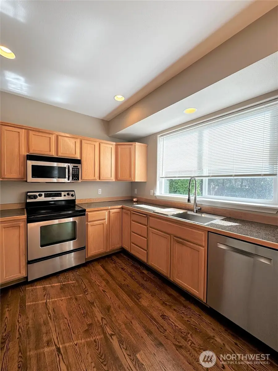 20431 SE 261st Place, Covington, WA 98042 - #3