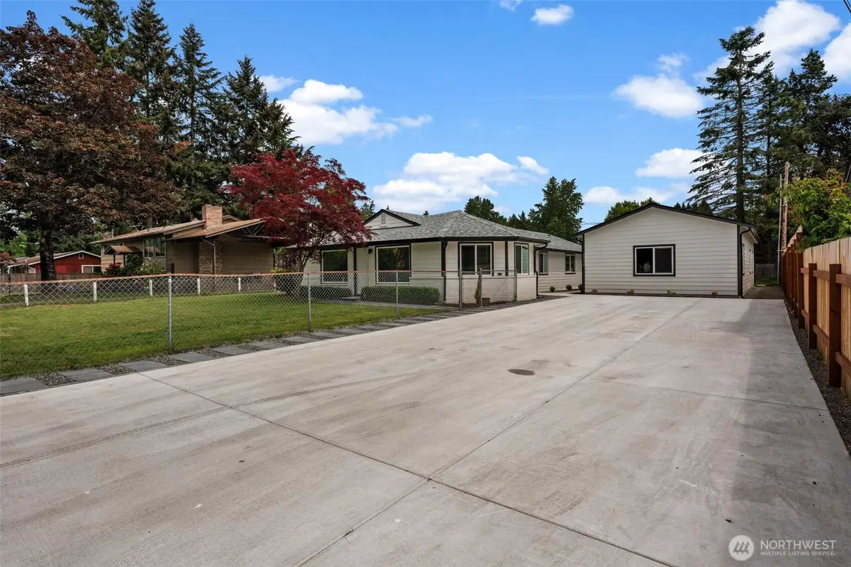 8827 D Street E #2, Tacoma, WA 98445 - #1