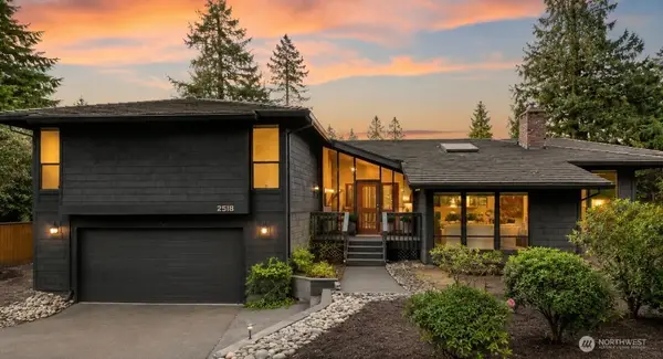 2518 Sahalee Drive East, Sammamish, WA 98074