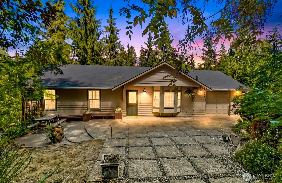 5827 176th Drive Se, Snohomish, WA 98290 - #1