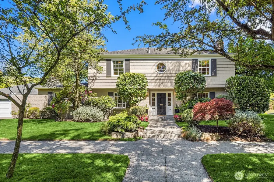 818 E Edgar Street, Seattle, WA 98102 - #2