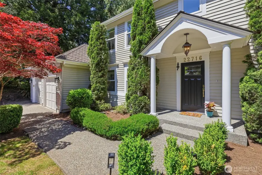 22716 NE 25th Way, Sammamish, WA 98074 - #2