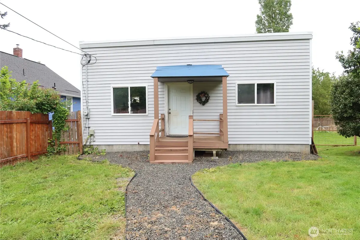 1405 Flower Avenue, Port Orchard, WA 98366 - #1