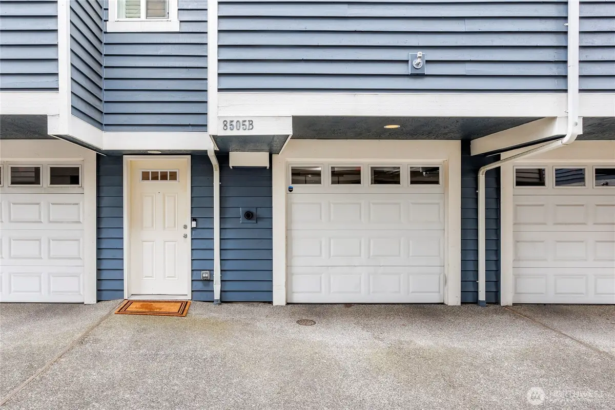 8505 Midvale Avenue N #B, Seattle, WA 98103 - #1