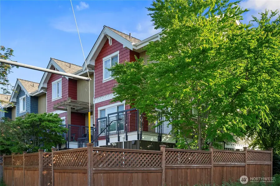 7316 Woodlawn Avenue Ne, Seattle, WA 98115 - #2