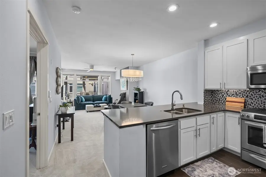 2000 Alaskan Way #453, Seattle, WA 98121 - #2