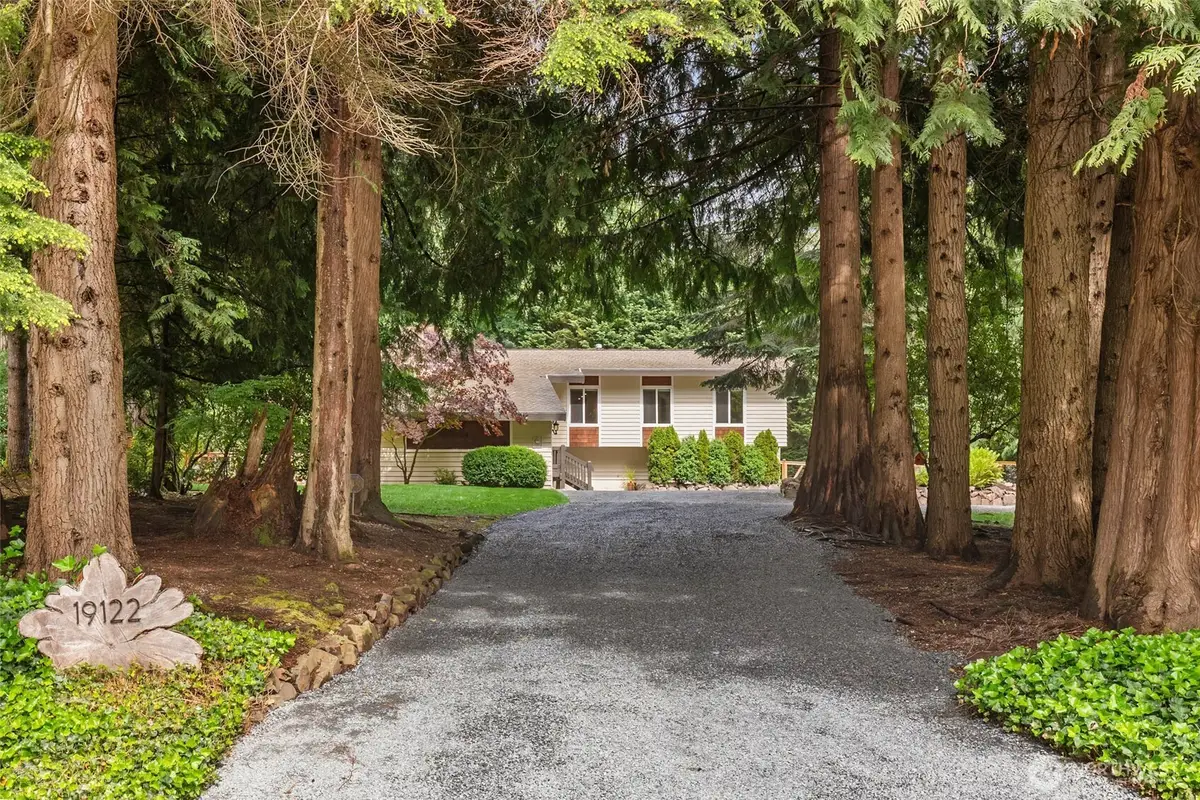 19122 181st Avenue Ne, Woodinville, WA 98077 - #1