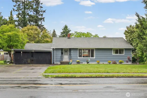 1609 W Pioneer Avenue, Puyallup, WA 98371