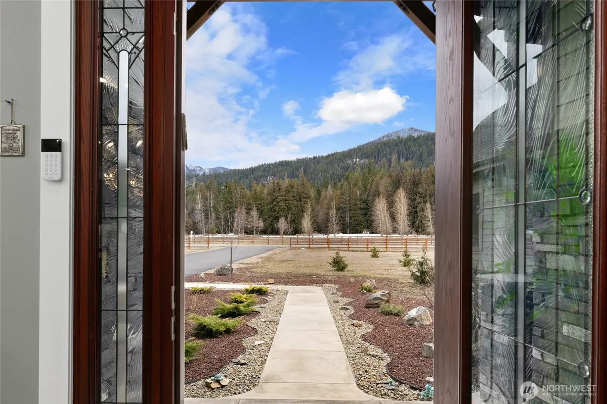 1550 Old Cedars Road, Cle Elum, WA 98922 - #1