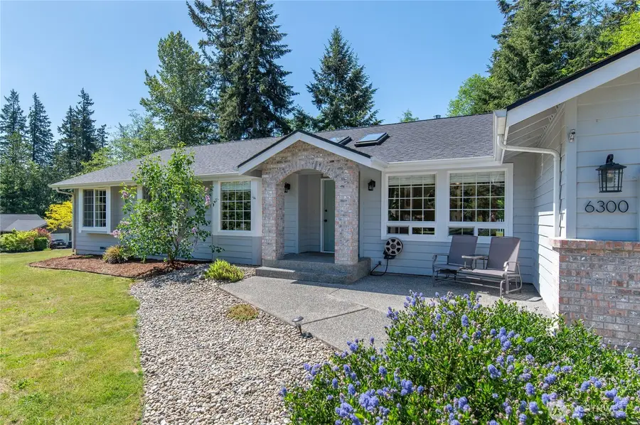 6300 SW Caboose Court, Port Orchard, WA 98367 - #2