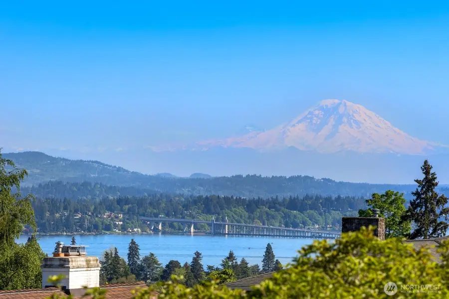 7044 50th Avenue Ne, Seattle, WA 98115 - #2