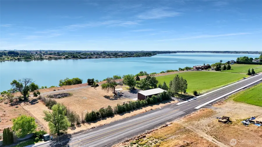 3738 Westshore Drive Ne #1 & 4, Moses Lake, WA 98837 - #2