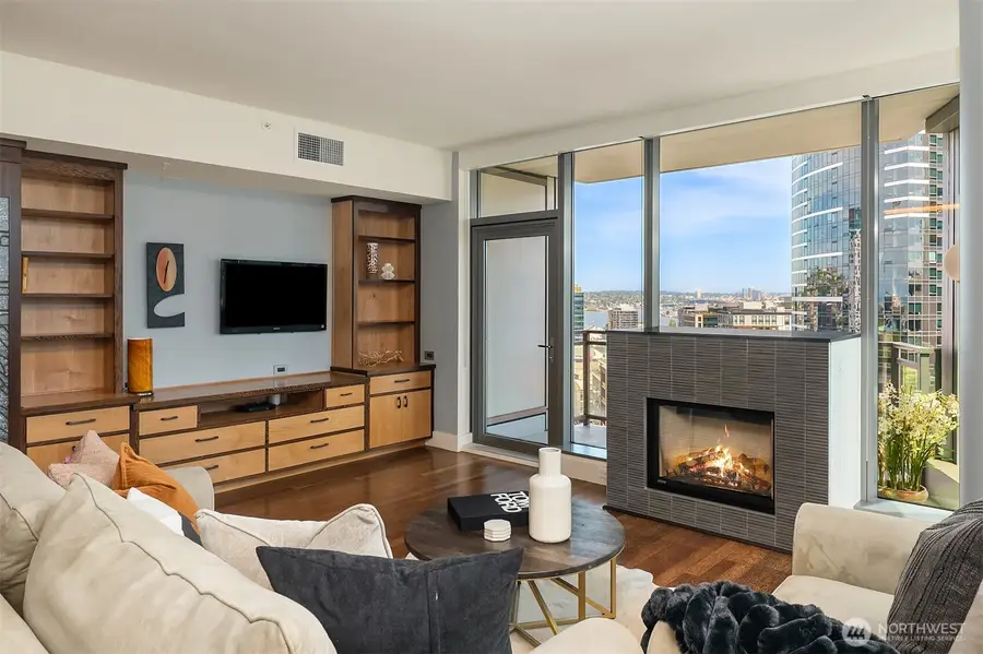 820 Blanchard Street #1605, Seattle, WA 98121 - #2