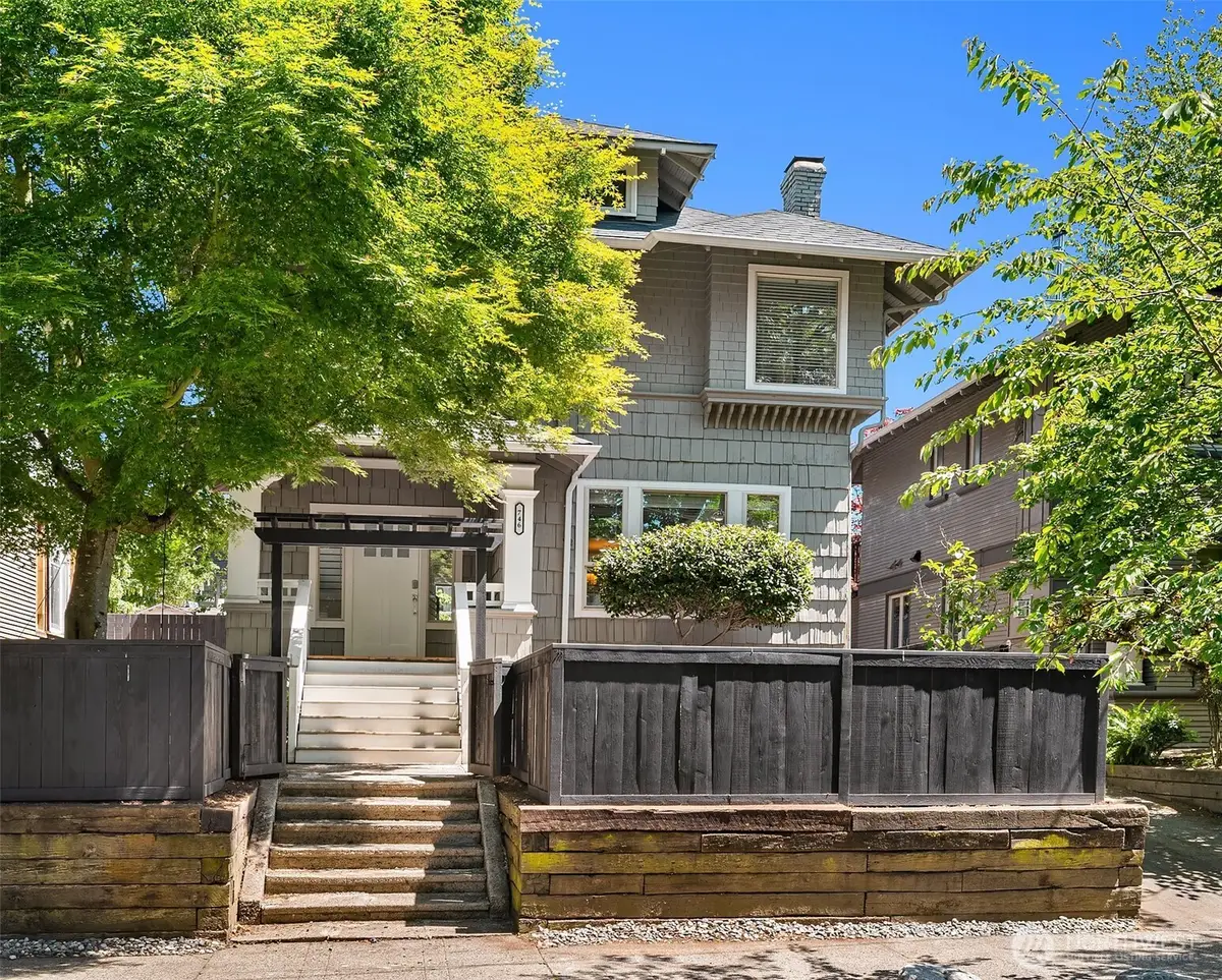 746 Broadway E, Seattle, WA 98102 - #1