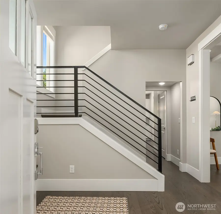 746 Broadway E, Seattle, WA 98102 - #3