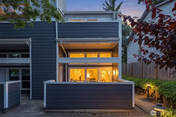 11713 93rd Avenue Ne #B9, Kirkland, WA 98034