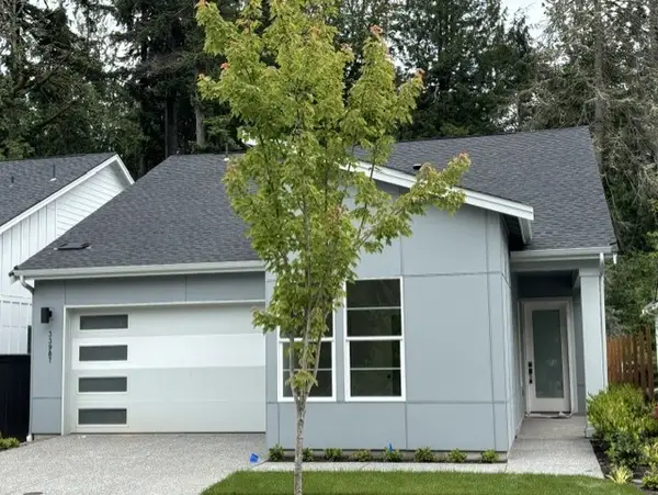 33970 Calla Lily Place Se, Black Diamond, WA 98010