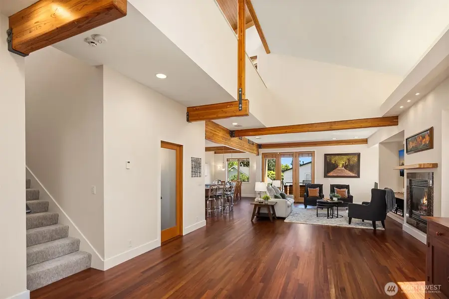 543 N 83rd Street, Seattle, WA 98103 - #3