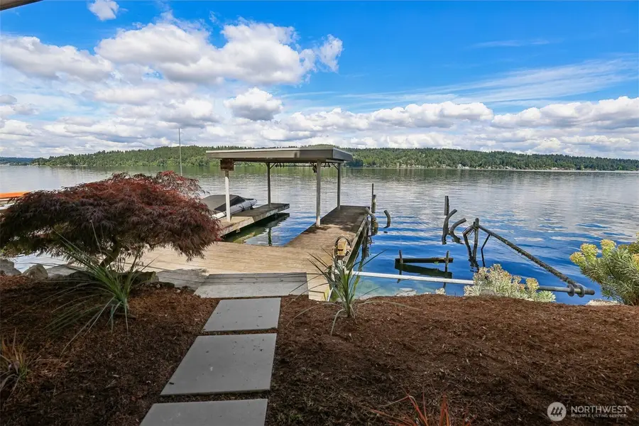 12582 Riviera Place Ne, Seattle, WA 98125 - #3
