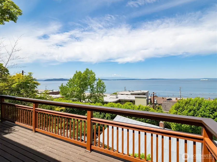 2364 Hobart Avenue Sw, Seattle, WA 98116 - #3