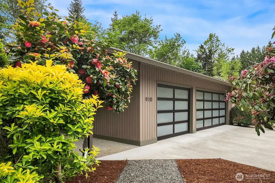 910 145th Place Ne, Bellevue, WA 98007 - #3