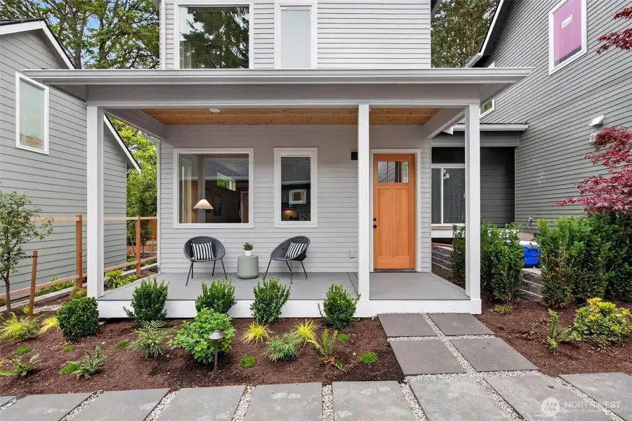 11739 40th Avenue Ne #B, Seattle, WA 98125 - #2