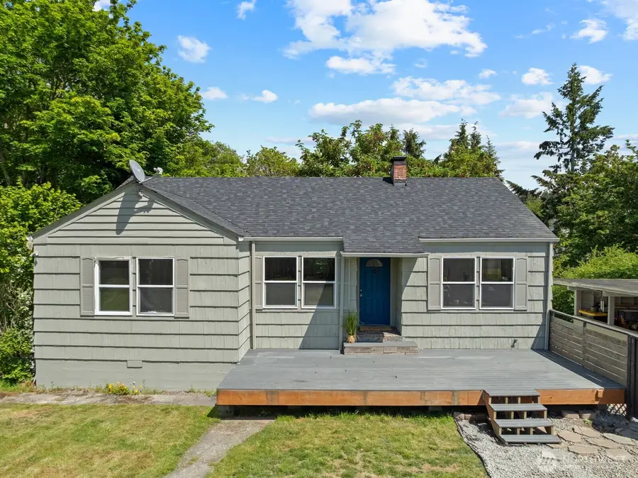 307 4th Street, Steilacoom, WA 98388 - #3