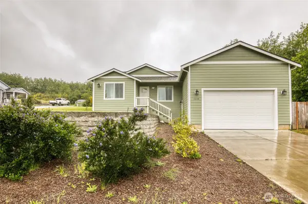 3214 Sanderling Drive, Hoquiam, WA 98550