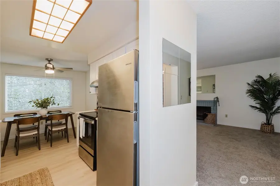 3400 Narrows View Lane Ne #104, Bremerton, WA 98310 - #2