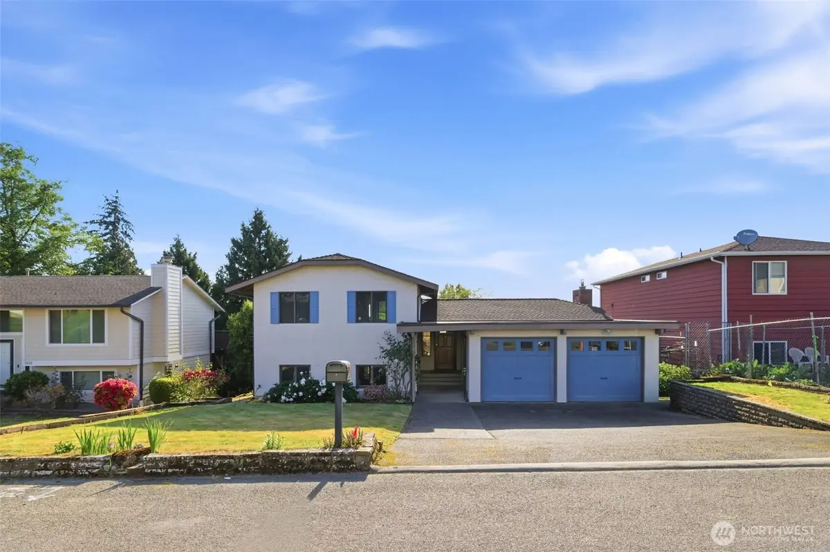 5113 19th Avenue S, Seattle, WA 98108 - #1