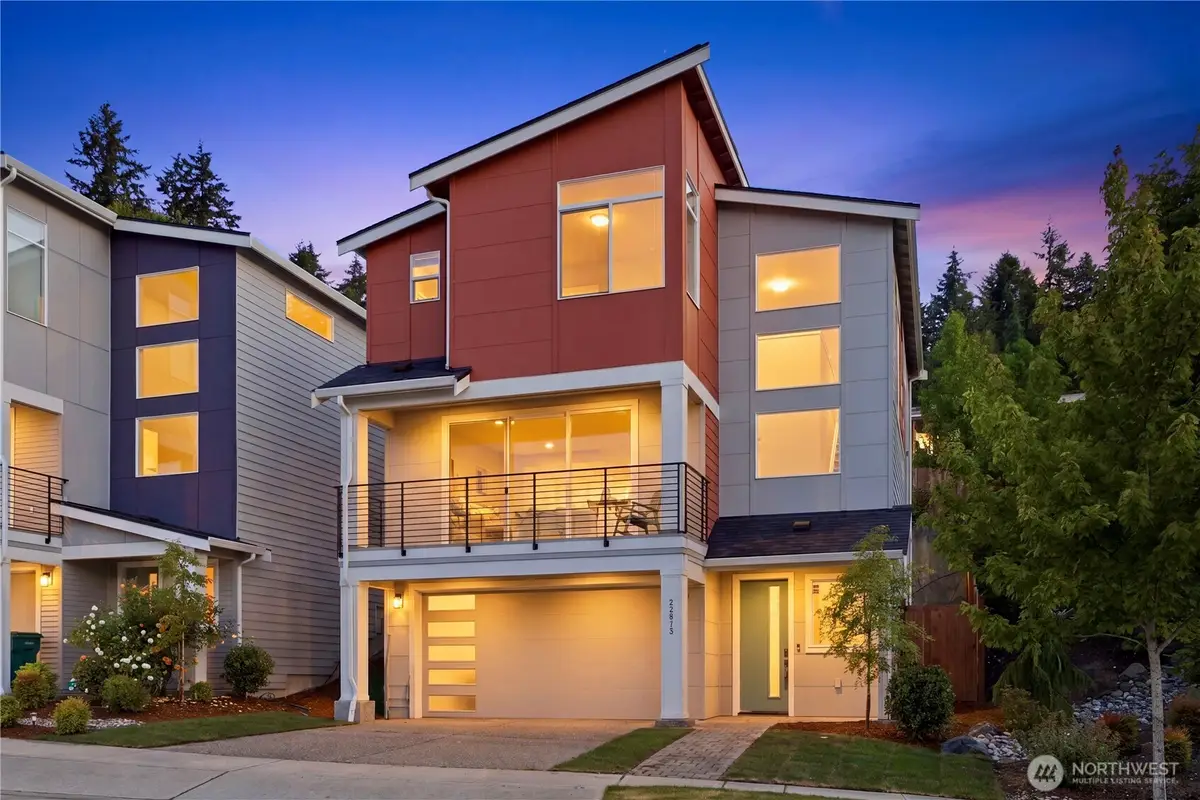 22615 69th Place W, Mountlake Terrace, WA 98043 - #1