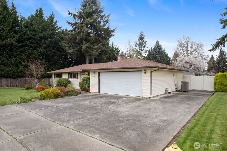 1127 12th Avenue Se, Puyallup, WA 98372 - #3