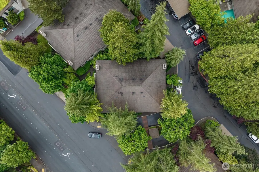 1300 Bellevue Way Ne #2, Bellevue, WA 98004 - #3