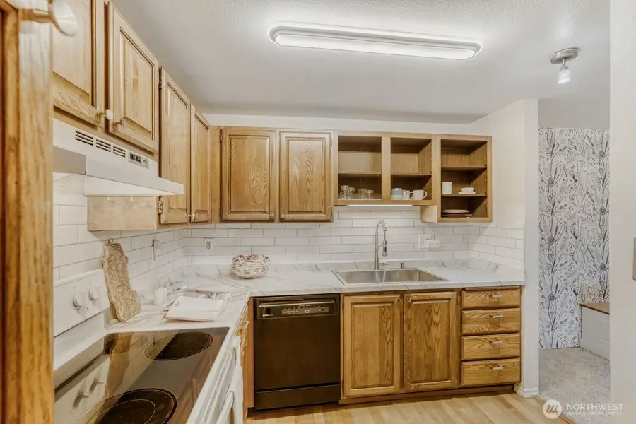 3501 SW Holden Street #303, Seattle, WA 98126 - #3