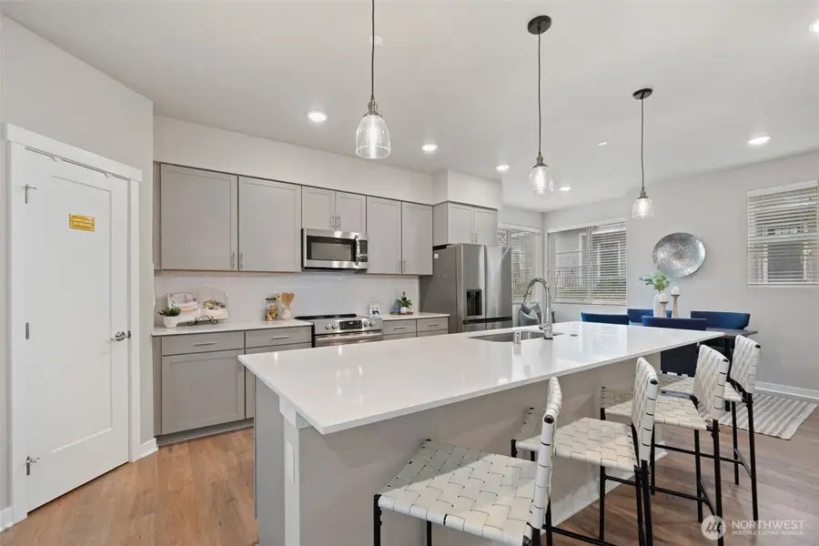 18829 67th Drive Ne, Kenmore, WA 98028 - #3