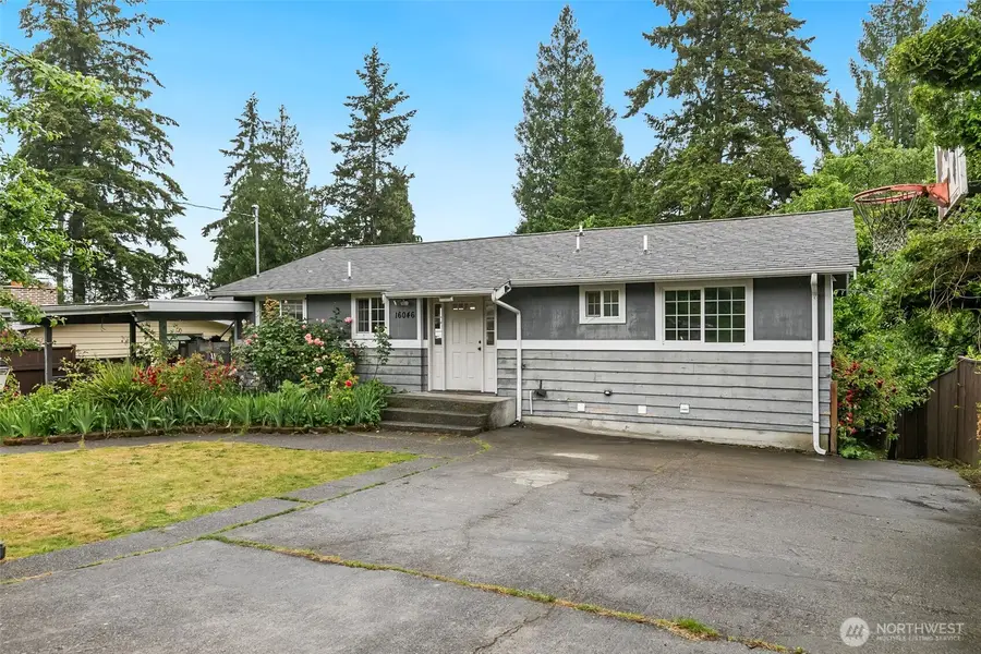 16046 46th Avenue S, Tukwila, WA 98188 - #2