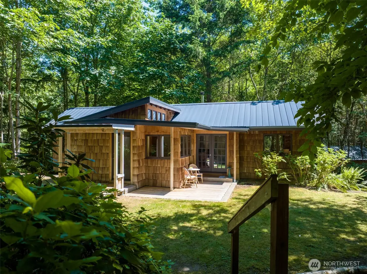 22002 Dewberry Road Ne, Indianola, WA 98342 - #1