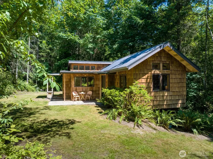 22002 Dewberry Road Ne, Indianola, WA 98342 - #2