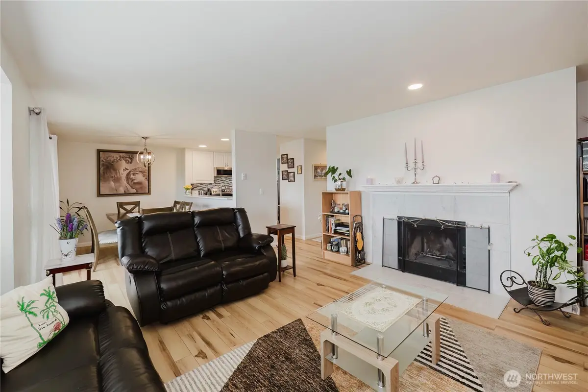 1760 W Sunn Fjord Lane #F 202, Bremerton, WA 98312 - #1
