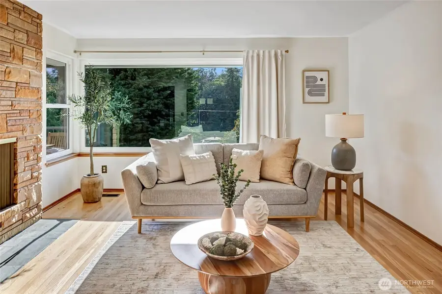 7571 45th Avenue Sw, Seattle, WA 98136 - #3