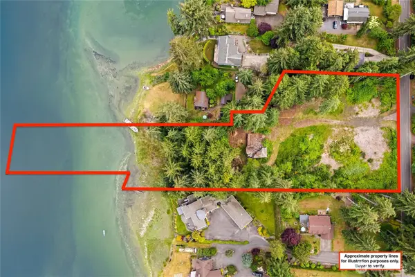 2774 Marine Drive, Bremerton, WA 98312
