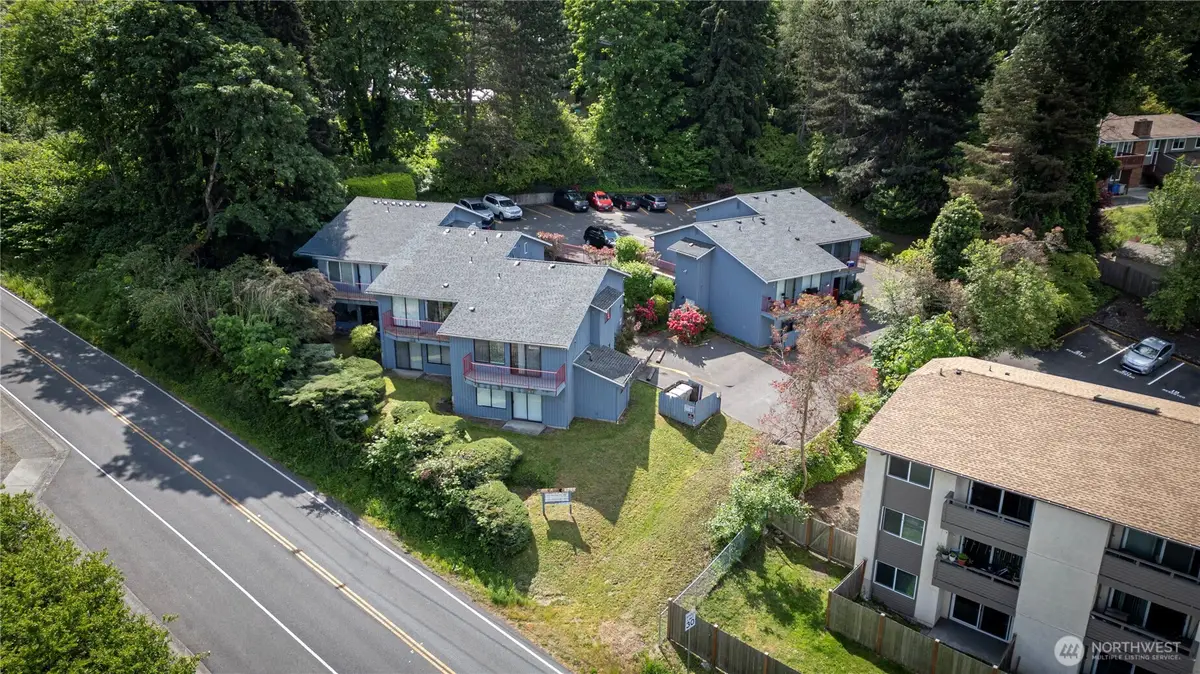 108 Kensington Avenue Sw, Kent, WA 98030 - #1