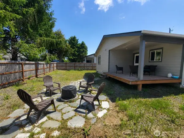 168 N Narwhal Loop Nw, Ocean Shores, WA 98569