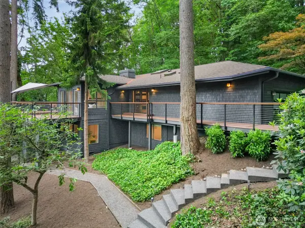 14317 SE 49th Street, Bellevue, WA 98006