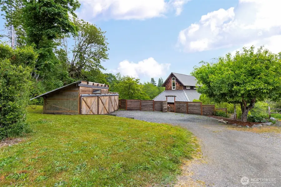 4710 New Sweden Avenue Ne, Bainbridge Island, WA 98110 - #2