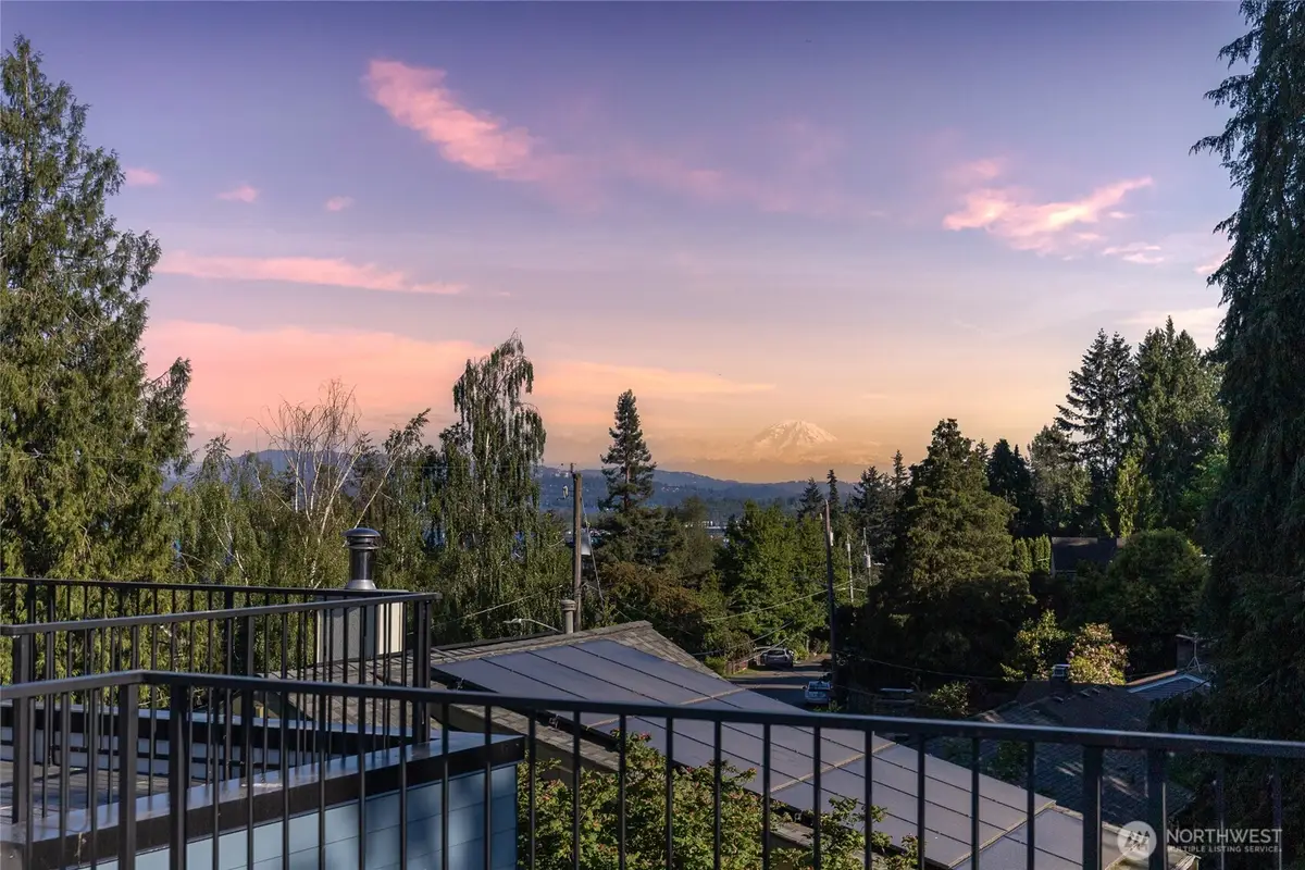 11733 Durland Avenue Ne #B, Seattle, WA 98125 - #1