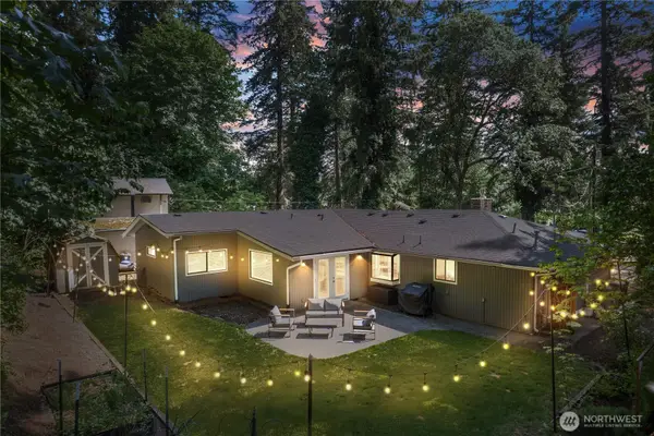 8211 118th Street Ct Sw, Lakewood, WA 98498