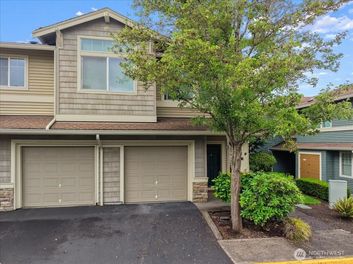 6121 Hazel Avenue Se #E, Auburn, WA 98092 - #1