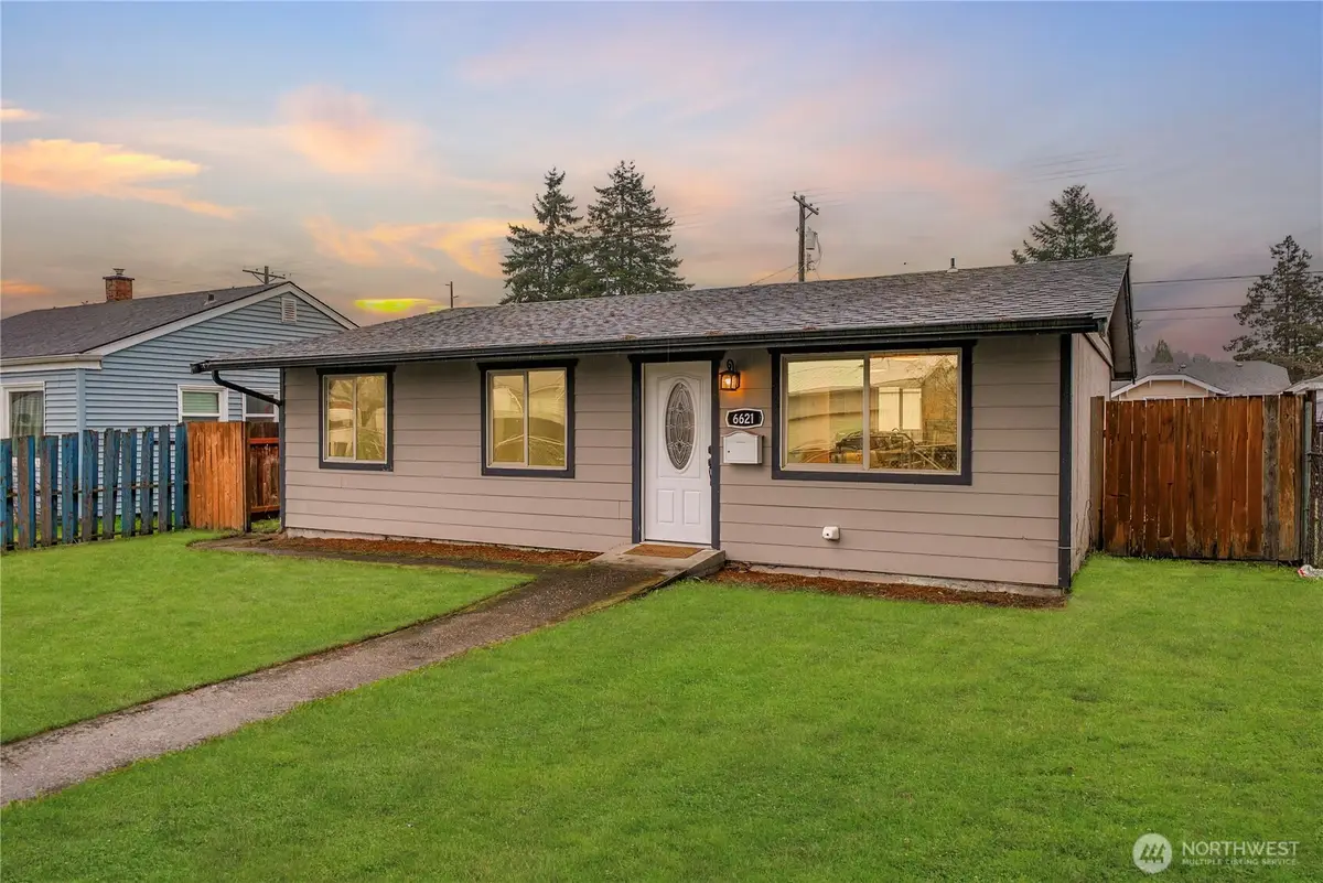 6621 S Pine Street, Tacoma, WA 98409 - #1